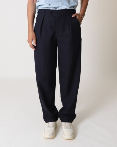closed  mawson pant structured wool