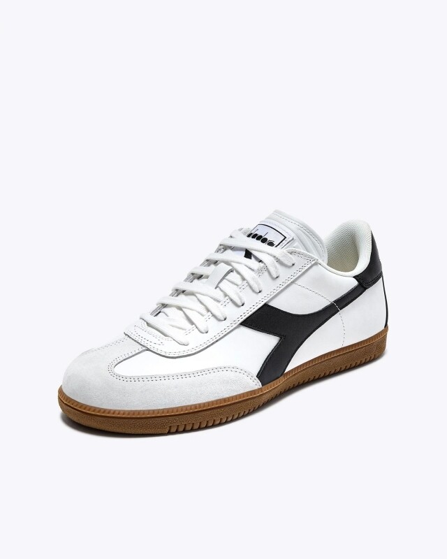 diadora heritage trainer wit